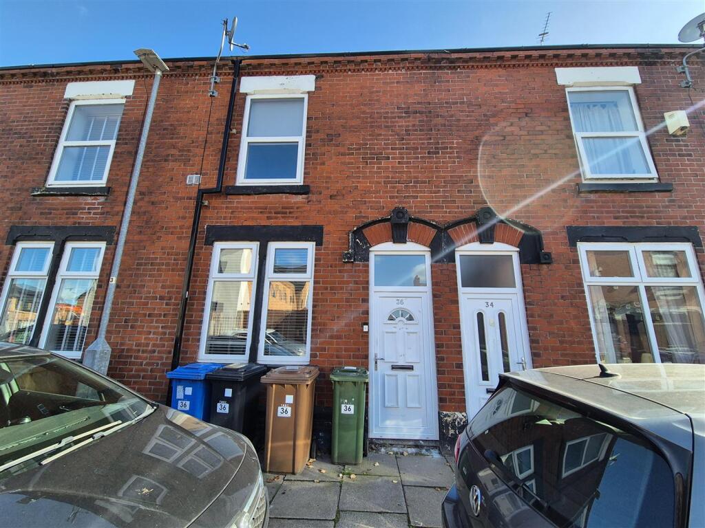 Main image of property: Gresham Street, Denton, Manchester