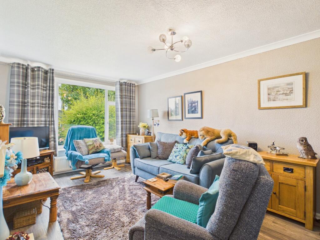 House in York, Nafferton - View 5