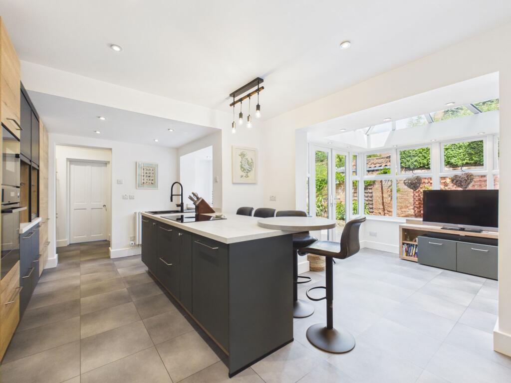House in Nottingham - View 2