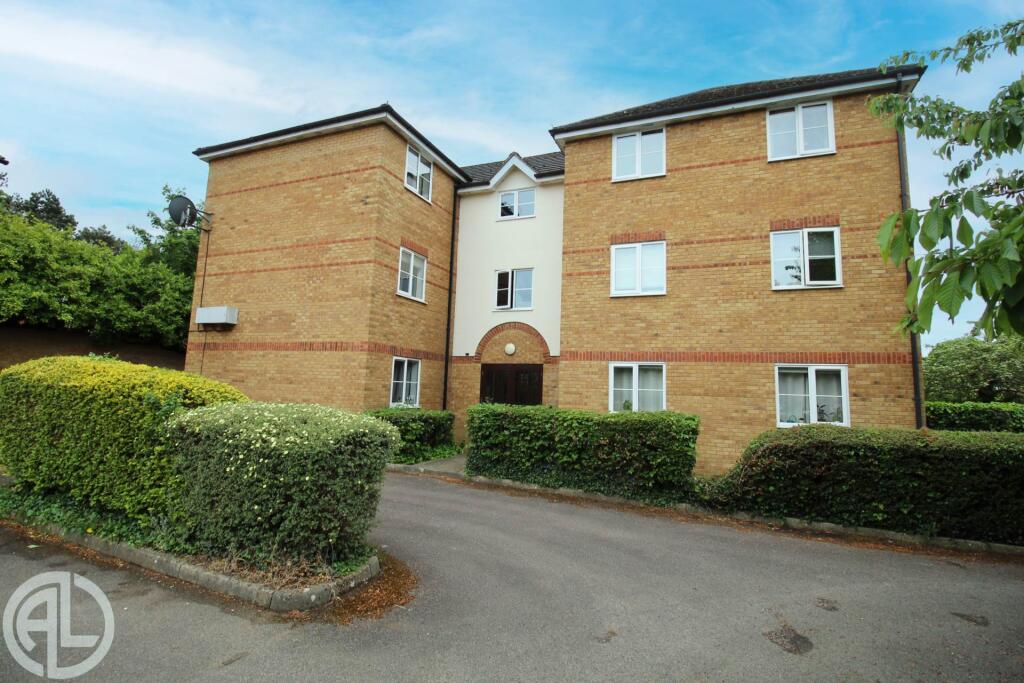 Main image of property: Chagny Close, Letchworth Garden City, SG6 4BY