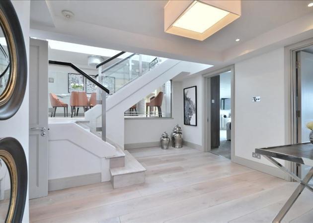 Apartment in London - More