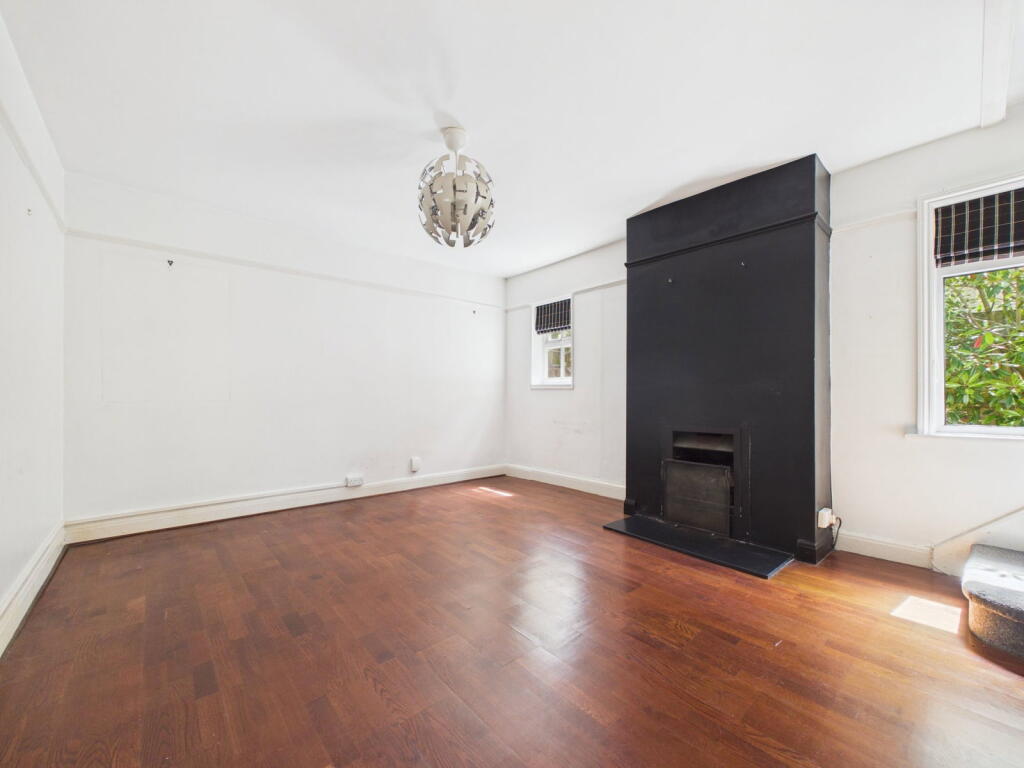House in Adur, Lancing - View 5