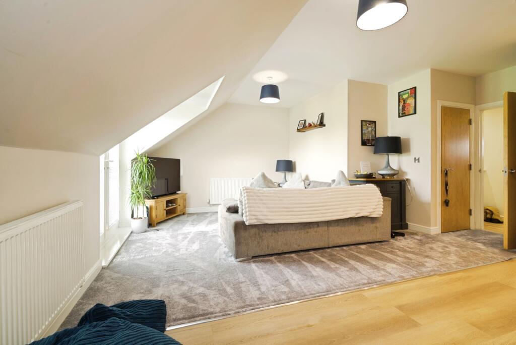 Apartment in Sheffield, Stannington, Bradfield - View 3