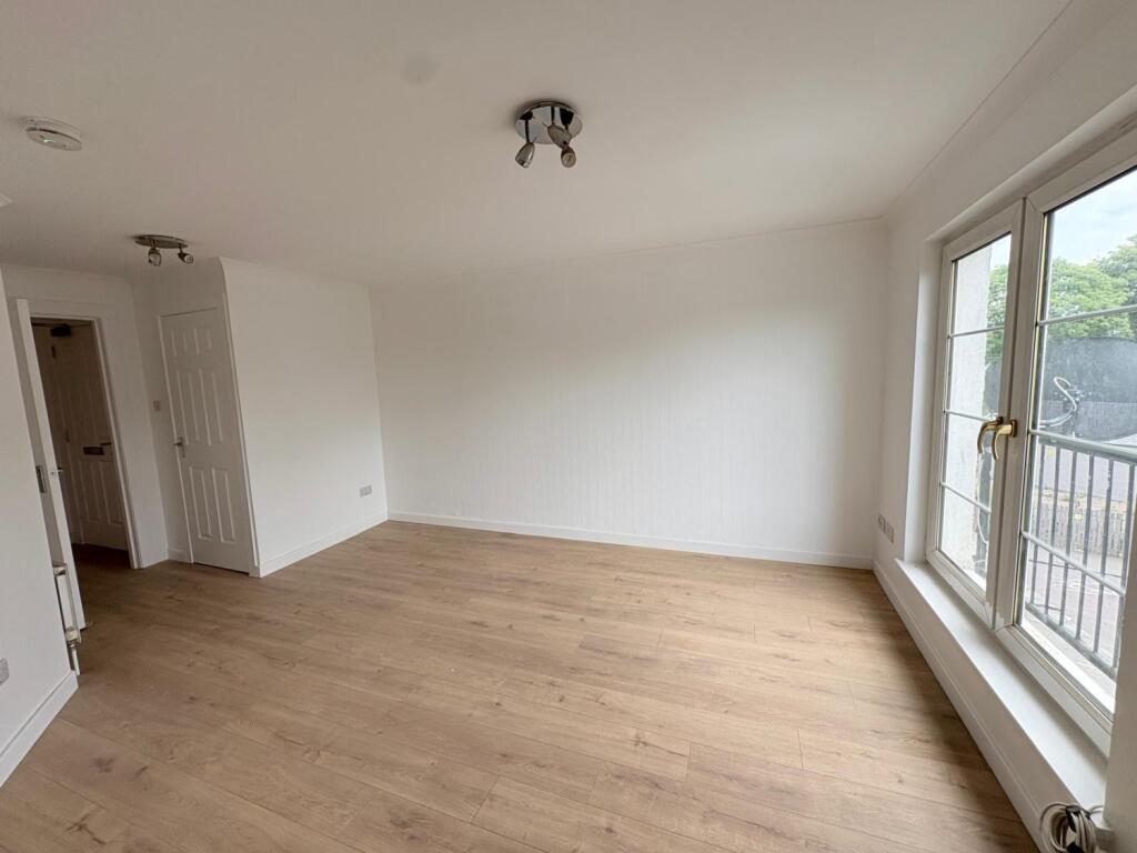 Apartment in Edinburgh - View 5