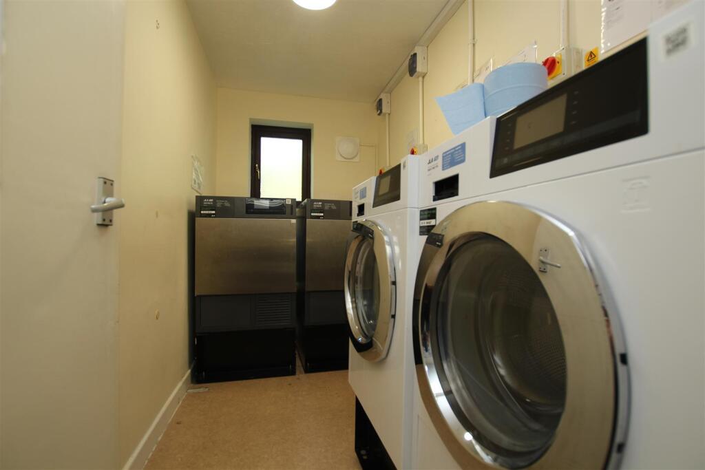 Apartment in Southampton - More
