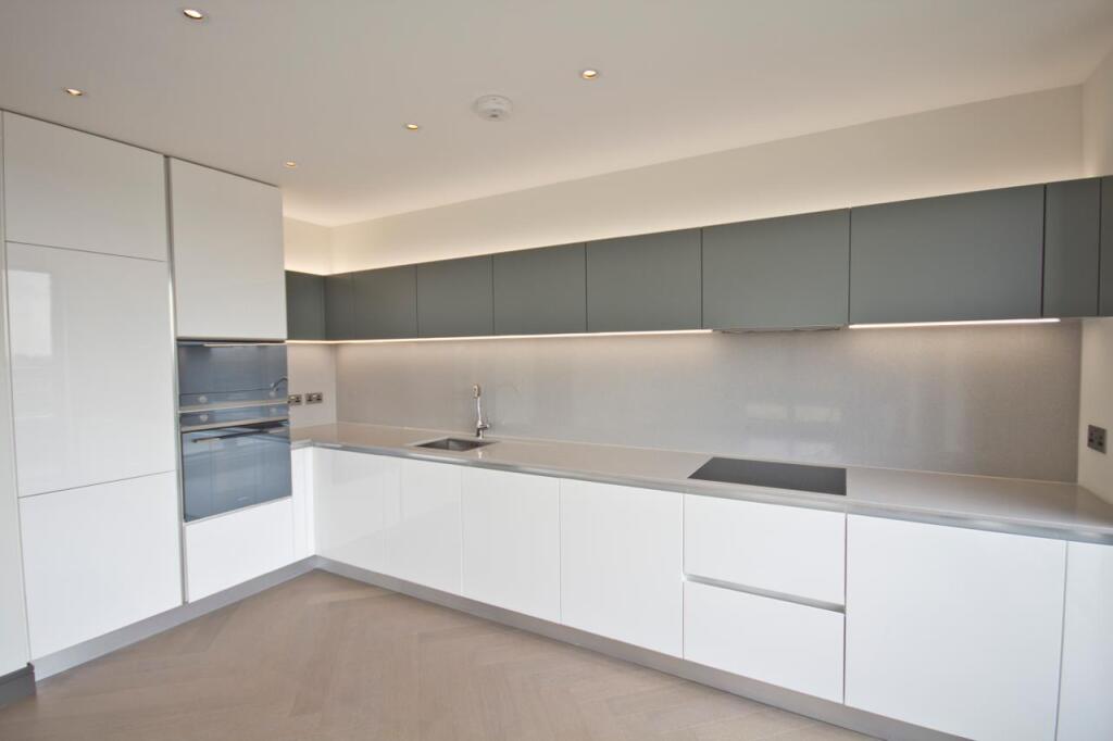 Apartment in London, St Margarets - View 2