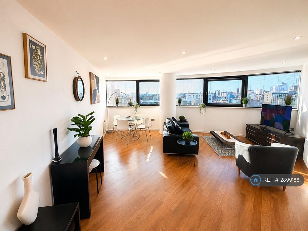 2 bedroom flat for rent