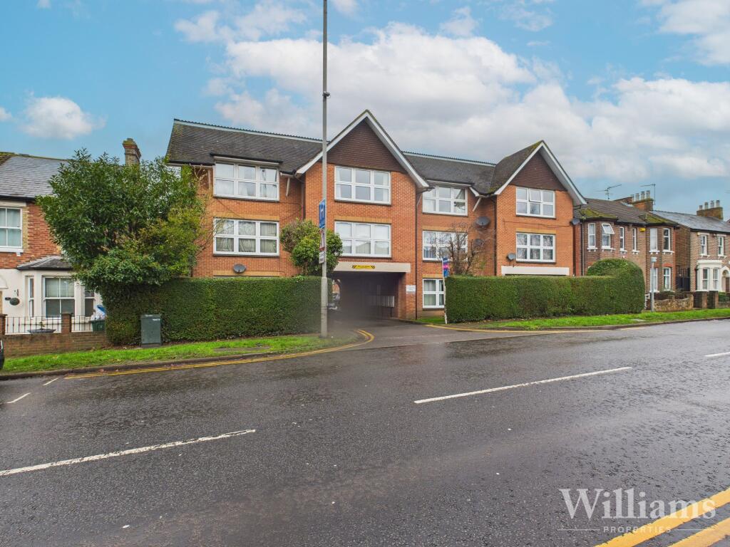 Main image of property: Bierton Road, Aylesbury, HP20