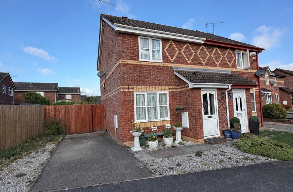 Main image of property: Yr Helfa, Chirk, Wrexham