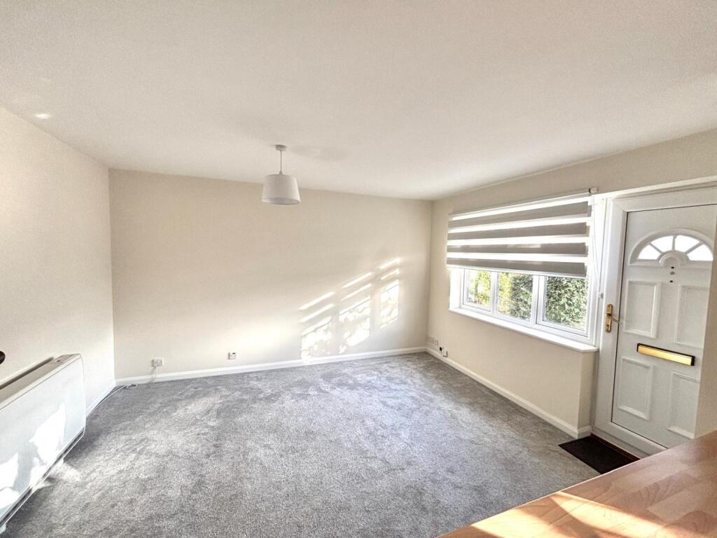 House in Twickenham - View 2