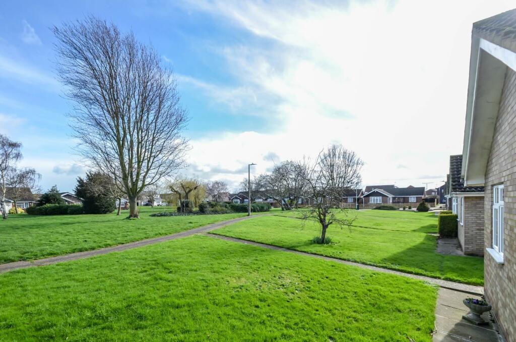 Aylesbeare, Shoeburyness, Southend-On-Sea photo 3