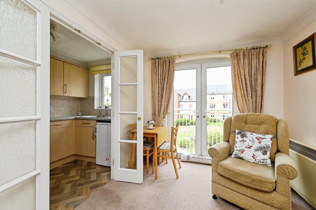 Apartment in Downham Market - View 5