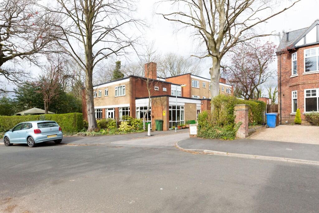 Main image of property: Kenley Lodge, Glenholme Road, SK7 2DD