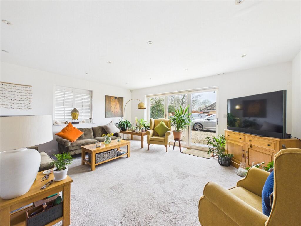 House in East Suffolk, Drybridge Hill, Woodbridge - View 3