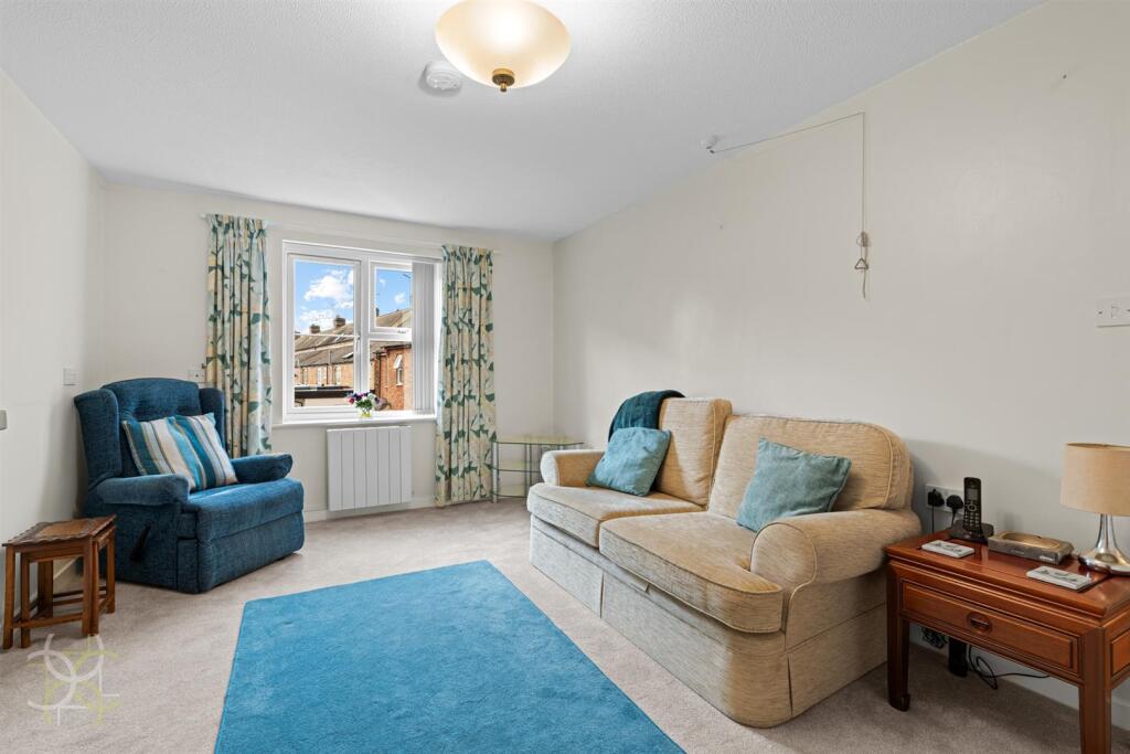 Ganderton Court, Pershore - View 4