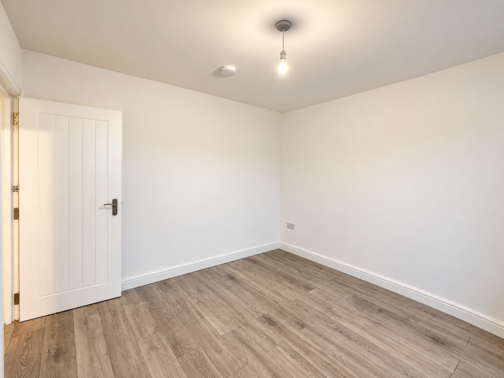 Apartment in London, Greenford - View 4