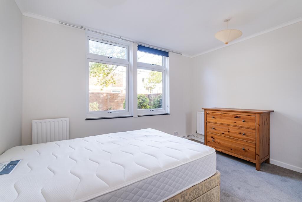 Apartment in London - View 4