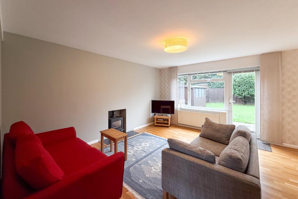 Repton Close, Maidenhead, Berkshire, SL6 3DS photo 2