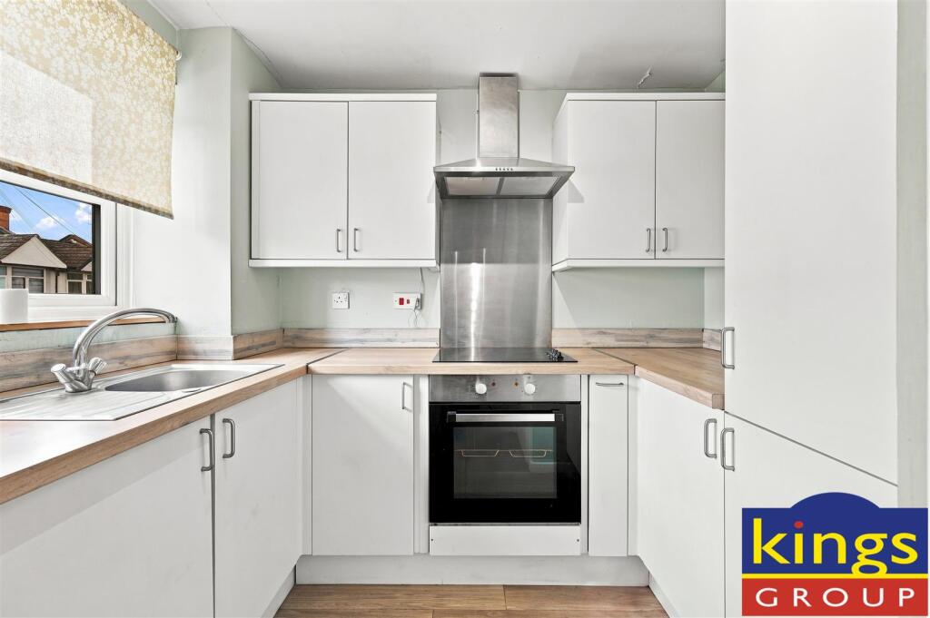 Apartment in London - View 3