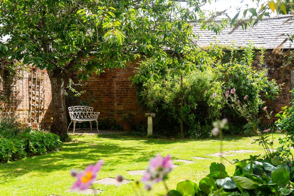 House in Harborough, East Langton - View 2