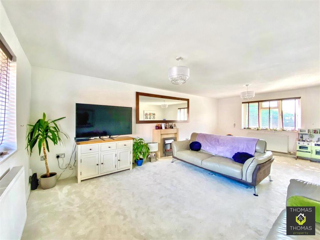 House in Tewkesbury, Longford - View 4