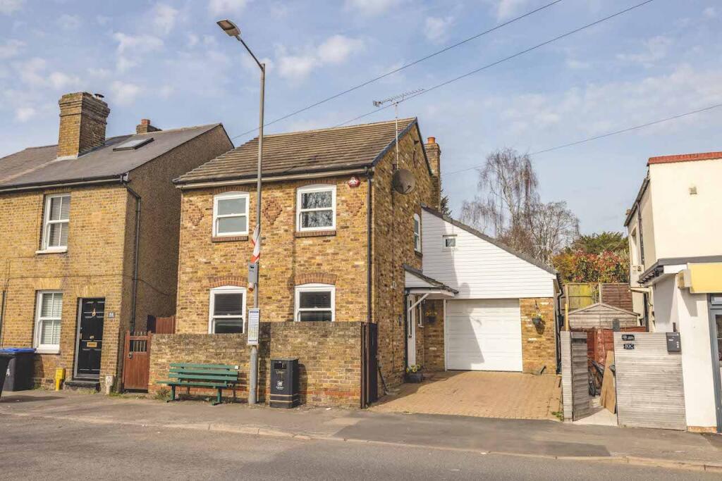 Main image of property: High Street, Iver, SL0