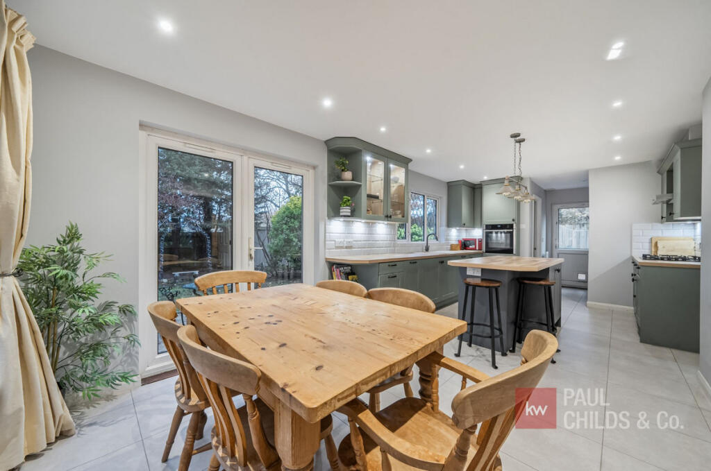 House in Guildford - View 5