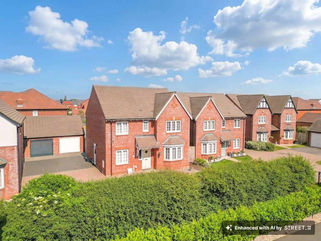 Main image of property: Farthington Drive, Nuneaton, CV11