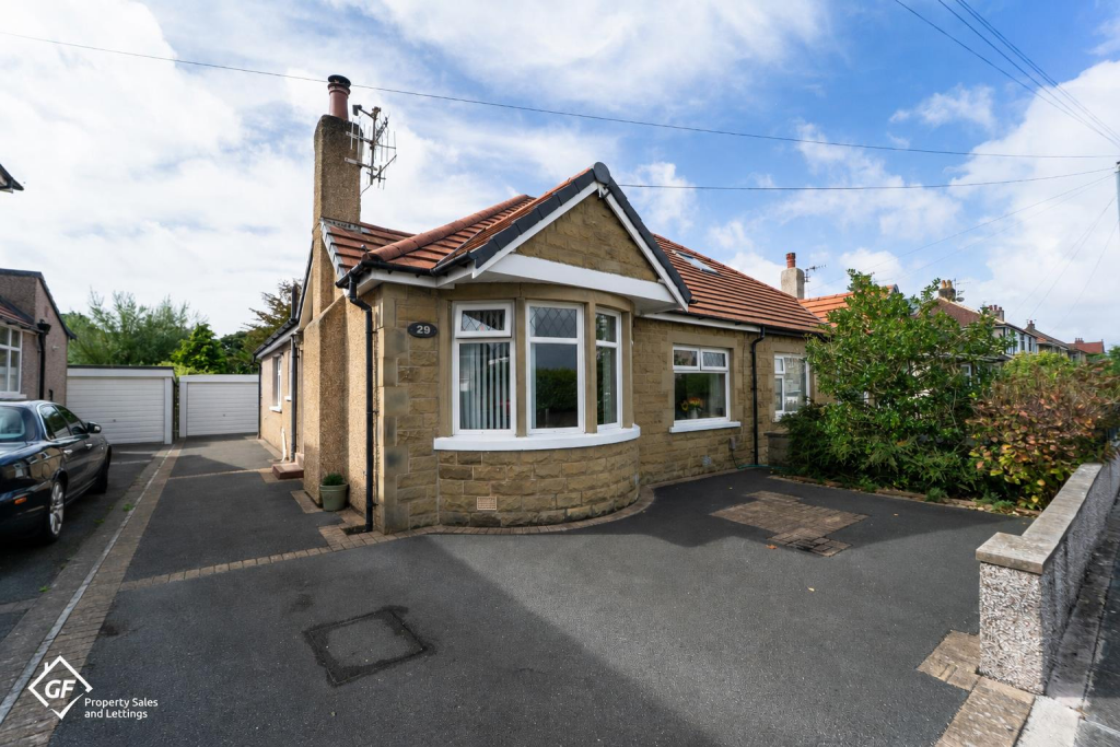 House in Lancaster - View 4