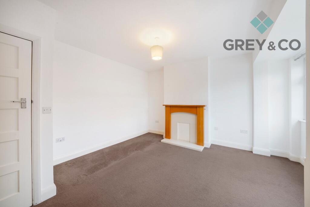 House in Southall - View 5
