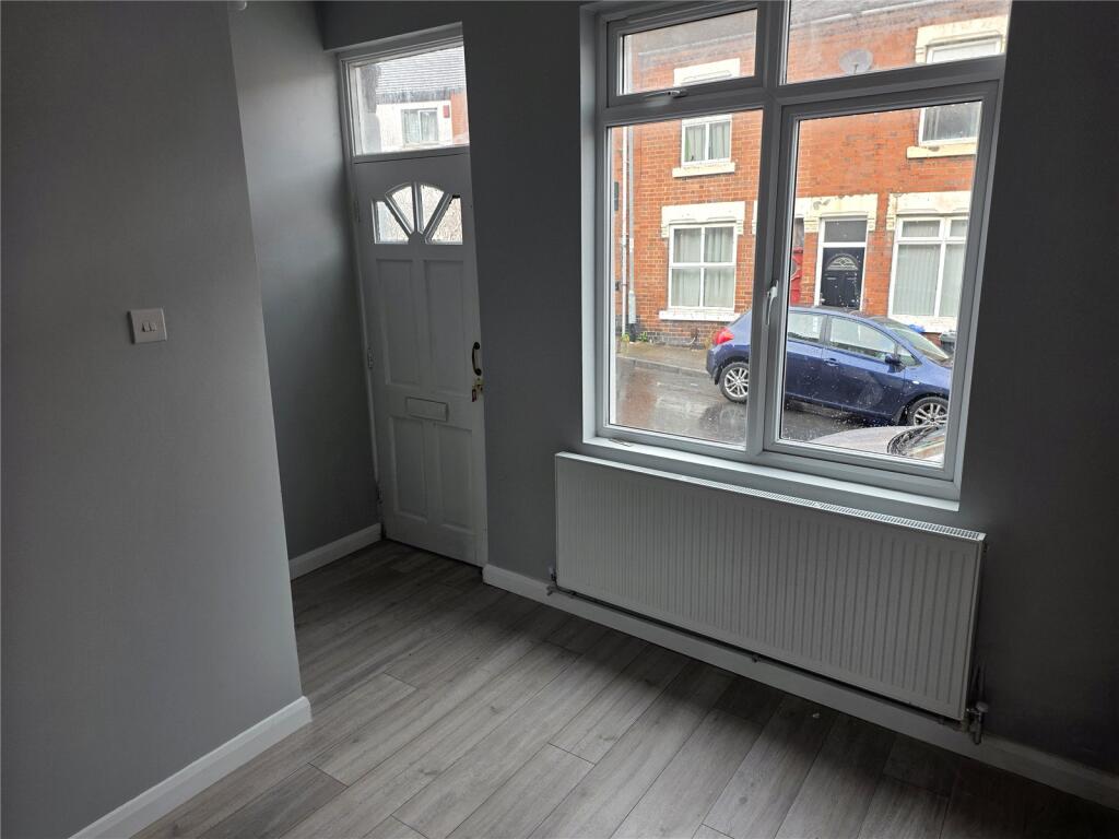 House in Stoke-on-Trent - View 2