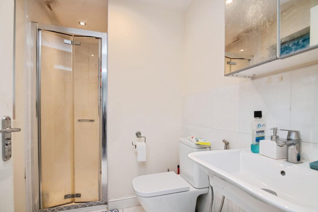 Additional image 13 of Bhullar Way, Oldbury, B69