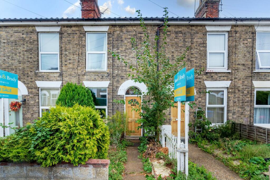 2-bed terraced on Alexandra Road, Norwich, £190,000