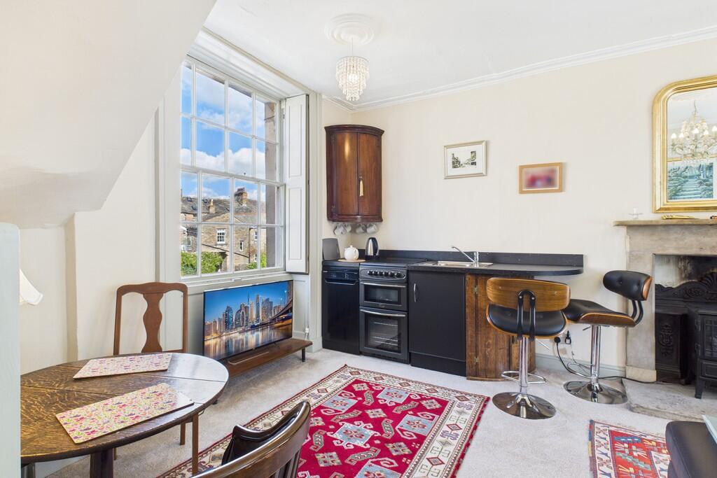 9b Main Street, Kirkby Lonsdale, LA6 2AQ photo 2
