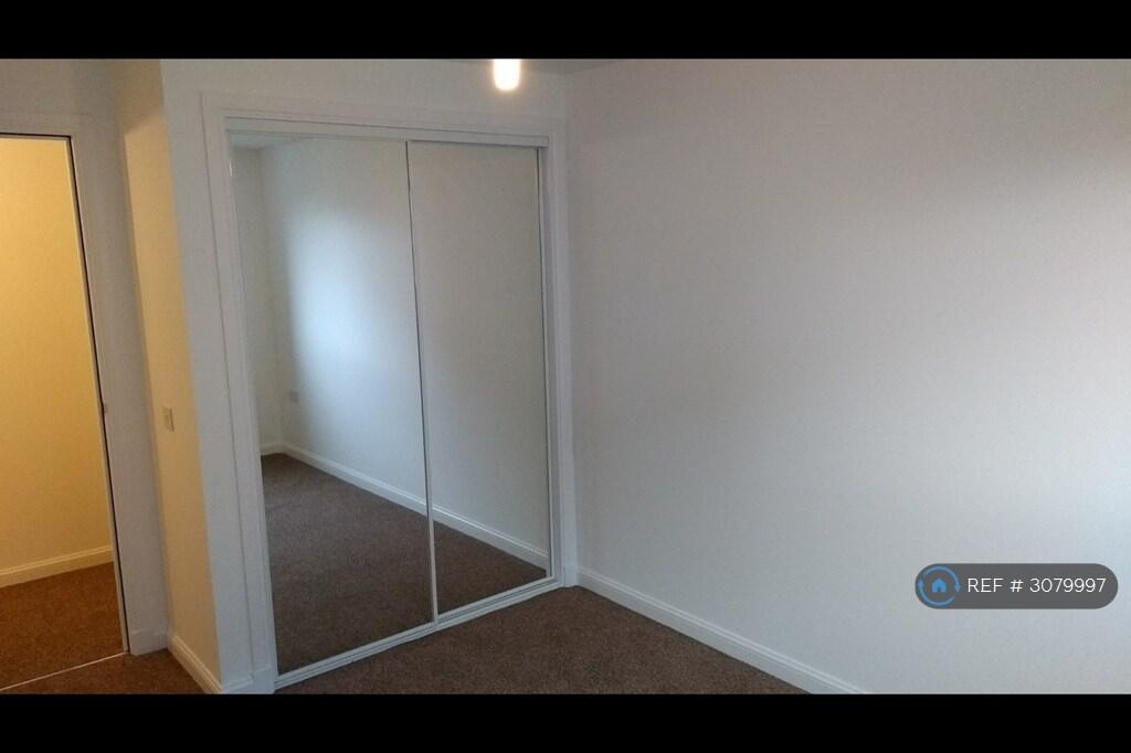 Apartment in Aberdeen - More