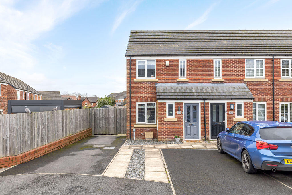 Main image of property: Stableford Close, Standish, WN6 0UU