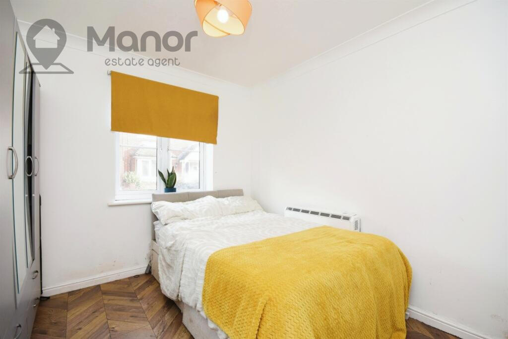 Apartment in Chelmsford, Meadgate, Great Baddow - More