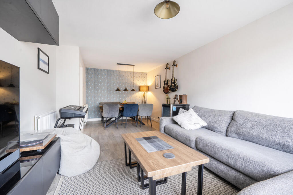 Apartment in Hemel Hempstead, Chesham - View 5