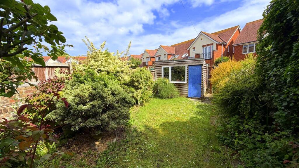 House in Eastbourne, East Sussex - View 4