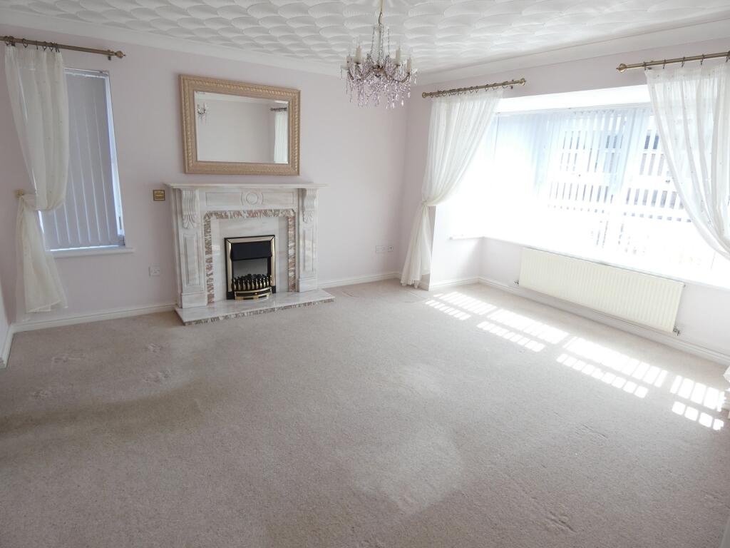 House in Cardiff, Porthcawl - View 5