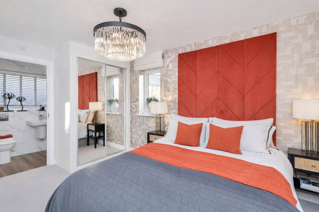 Off Calverton Lane, Whitehouse Park, MK8 - More