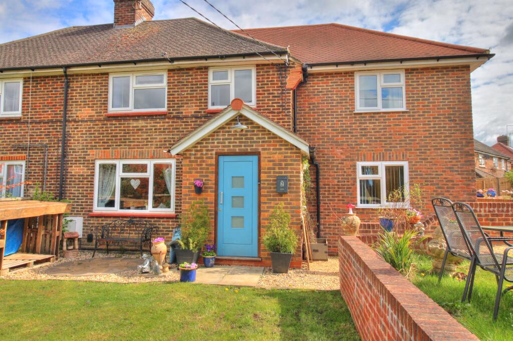 Turners Mead, Godalming, GU8