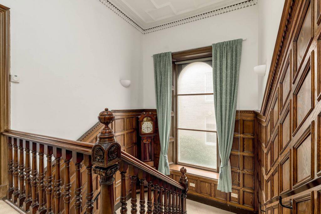 Apartment in Edinburgh, Craigmillar Park, Newington - View 4