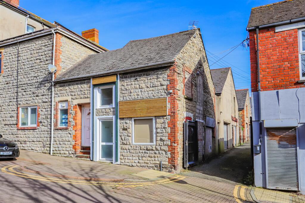 Main image of property: Island Road, Barry