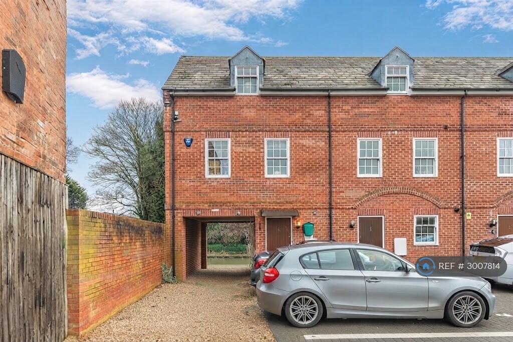Main image of property: Cherwell Wharf, Banbury, OX16
