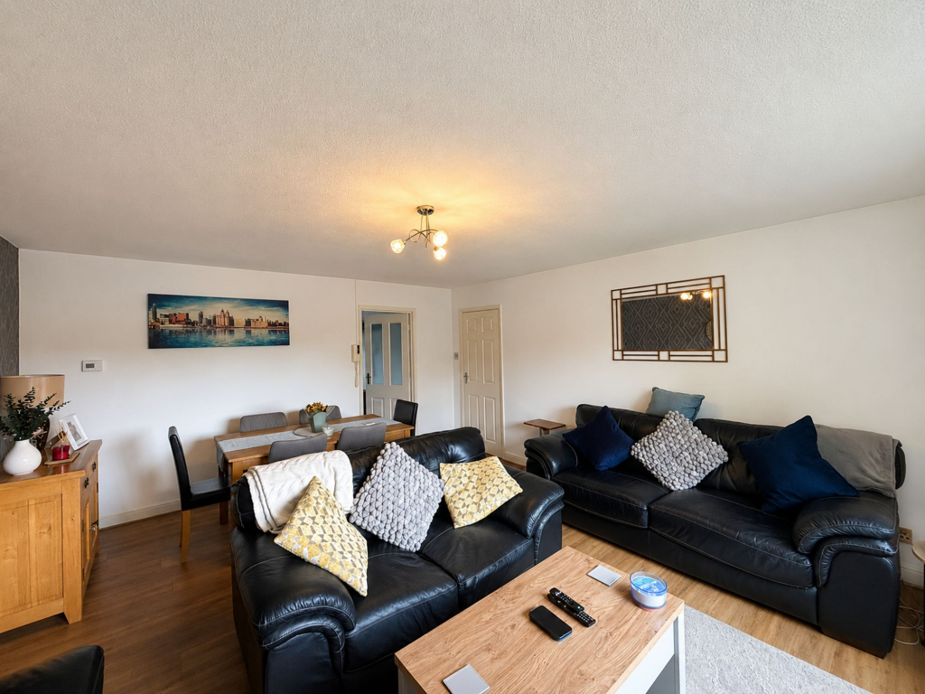 Apartment in Liverpool - View 4