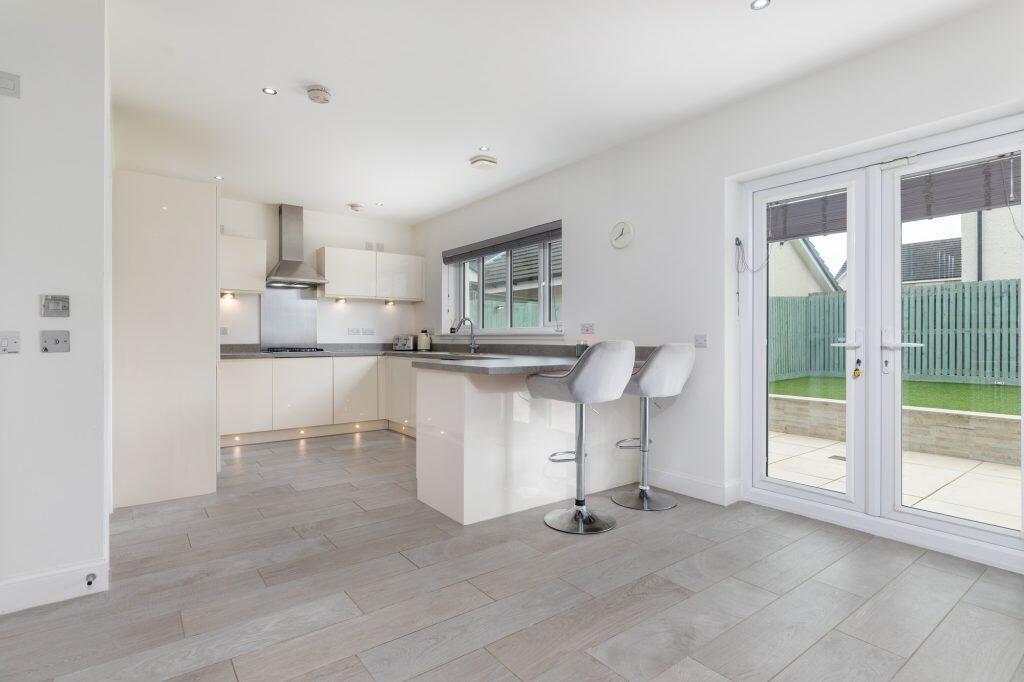House in Barrhead, Arthurlie - View 3