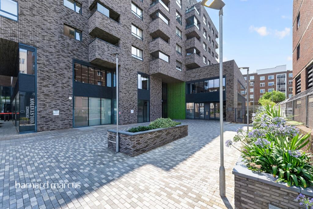 Main image of property: Upper Richmond Road, London