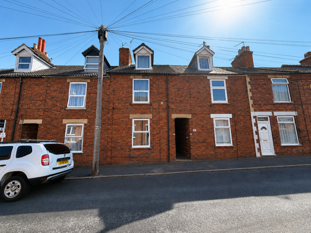 Main image of property: Stamford Street, Grantham