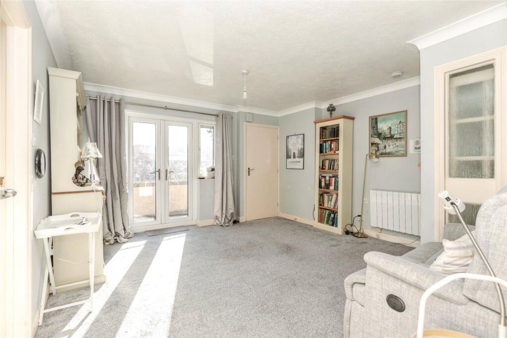 Apartment in Tonbridge - View 2